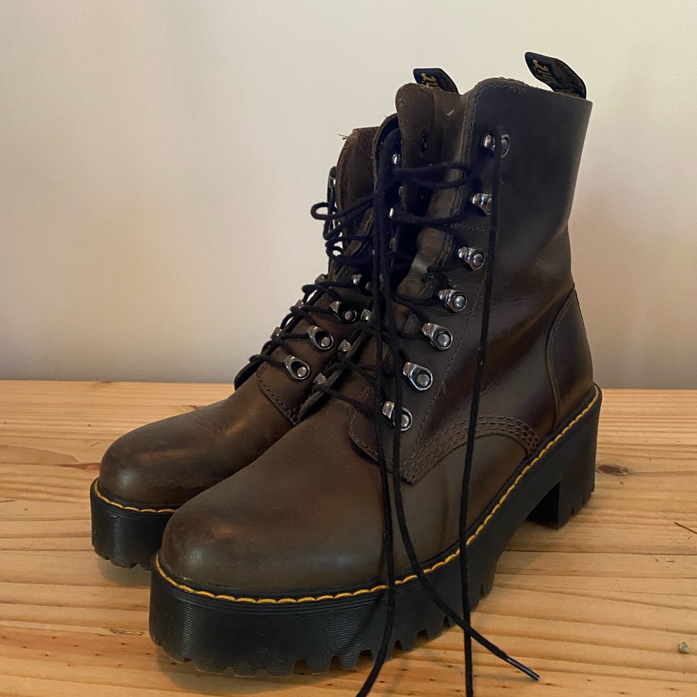 Doc Martens Leona Boot, Olive, women’s US 10.